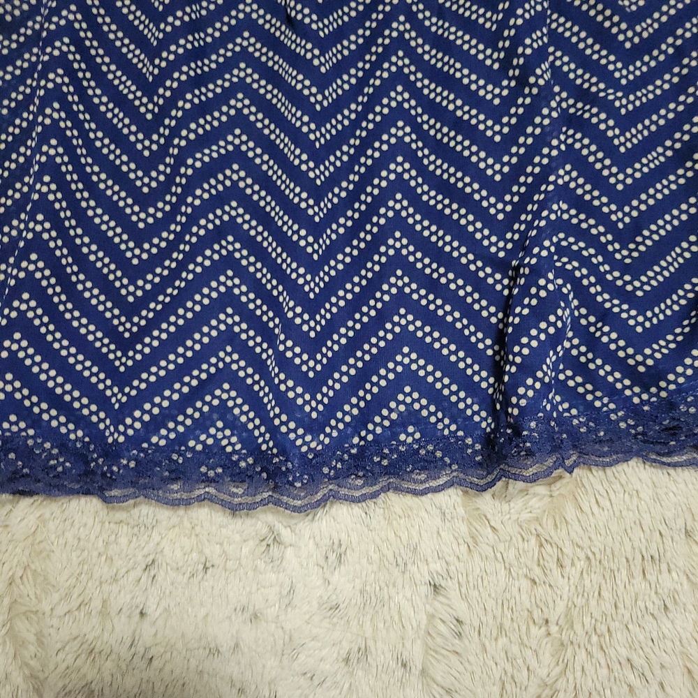Blue Chevron Pattern Dress - Picture 5 of 5